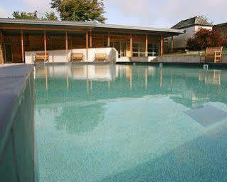 Trelowarren Hotel Gweek Buitenkant foto