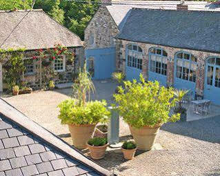Trelowarren Hotel Gweek Buitenkant foto